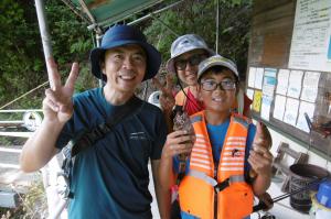 R7年8月16日釣果　京都市の高島さんと高橋さん　釣れたのはアコウとガシラかな