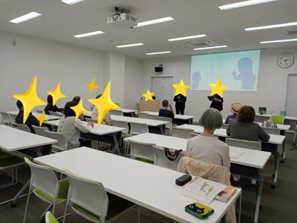 おとなも楽しむおはなし会スペシャル　写真