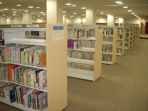 図書館でボランティアをしてみませんか？