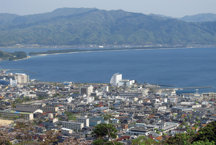 宮津市街地と天橋立