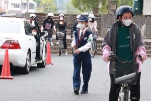 自転車安全確認