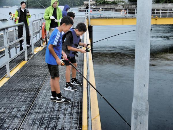 2024年7月15日海の日こども海つり体験会の写真⑥