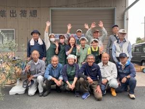 2024年10月26日日置オリーブを育てる会の収穫祭の写真