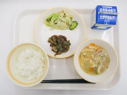 竹輪とヨモギのかき揚げ