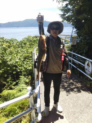 R7.7.27釣果　豊中市の中沢さん　マゴチ60センチ