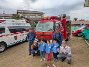 消防士さんたちと記念撮影